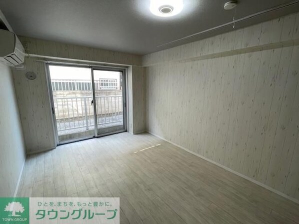 アッソルッソの物件内観写真